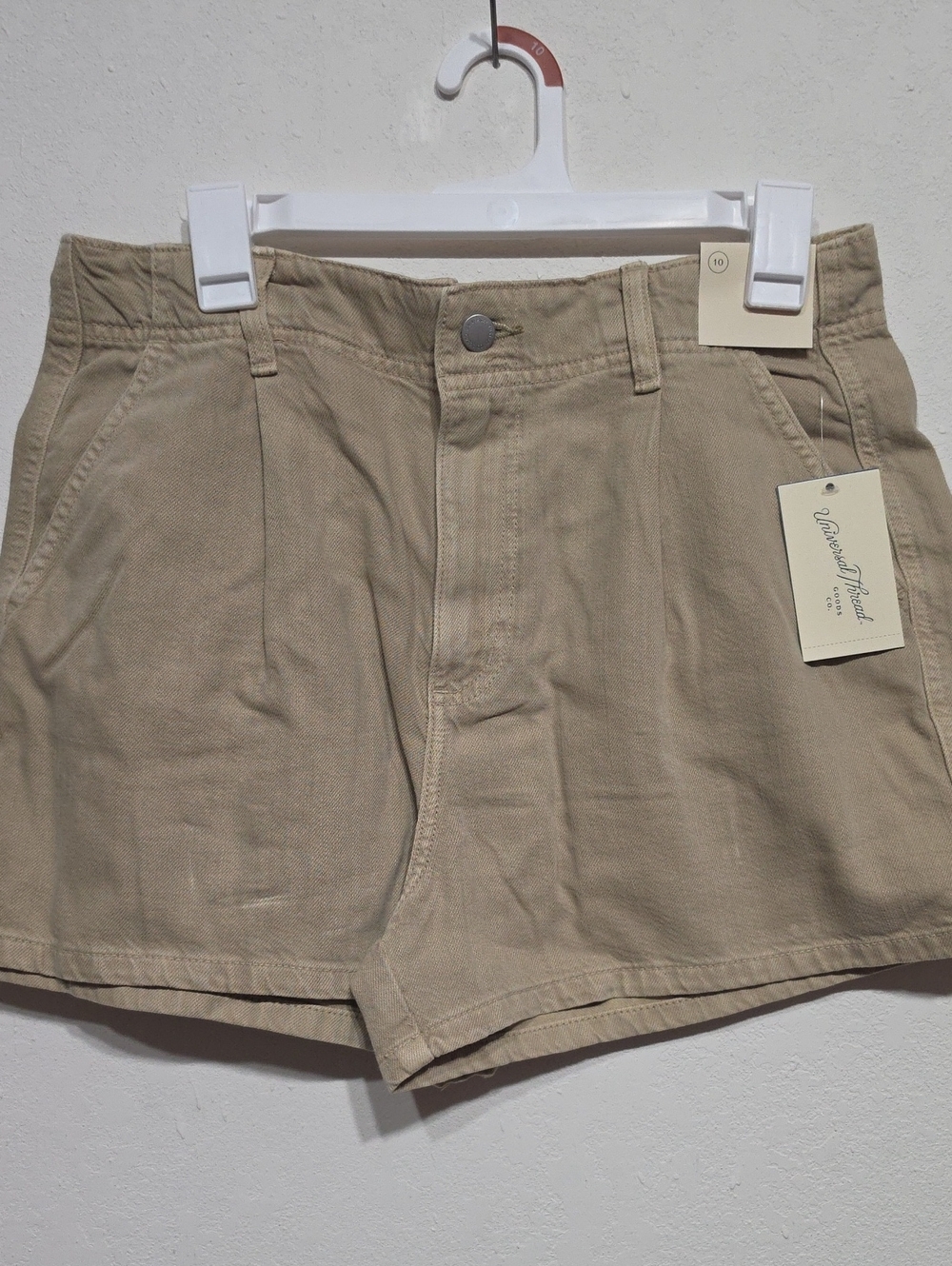 Universal Thread Women's Khaki High-Rise Jean Shorts